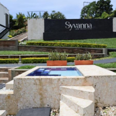 Cerritos Hotel Syvanna Wellness And Spa מראה חיצוני תמונה