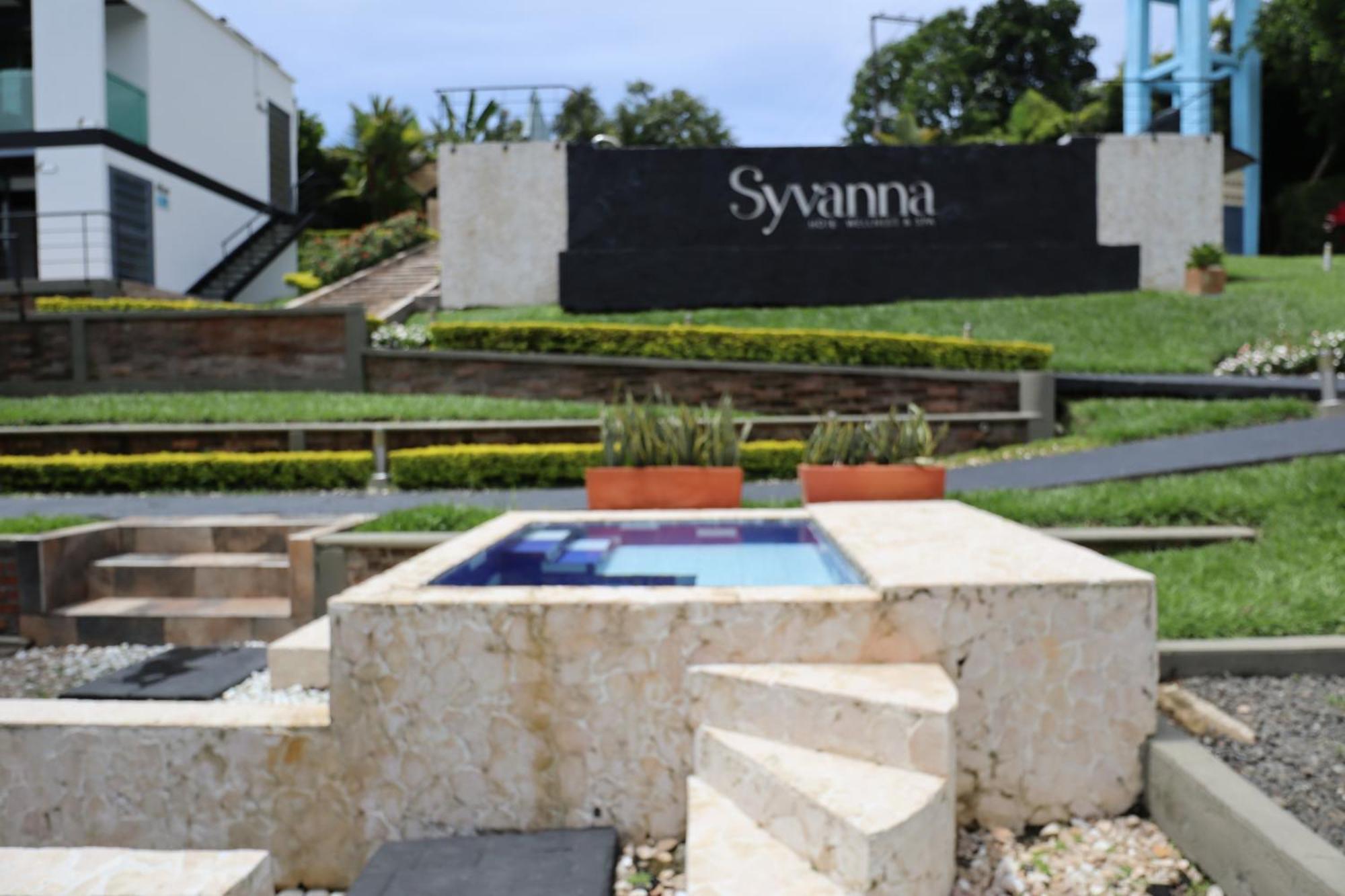 Cerritos Hotel Syvanna Wellness And Spa מראה חיצוני תמונה