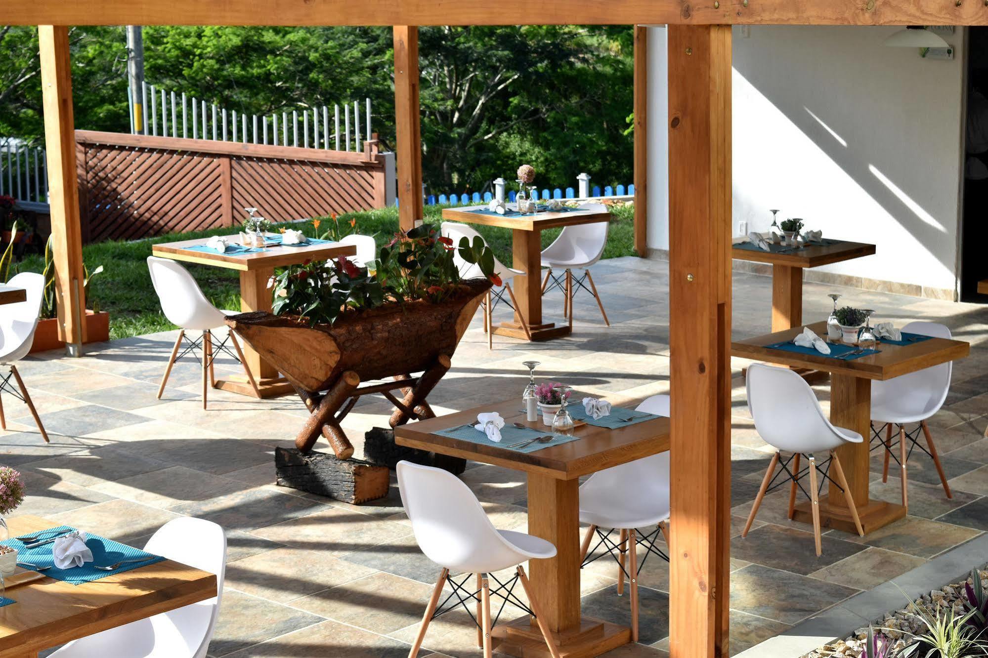 Cerritos Hotel Syvanna Wellness And Spa מראה חיצוני תמונה