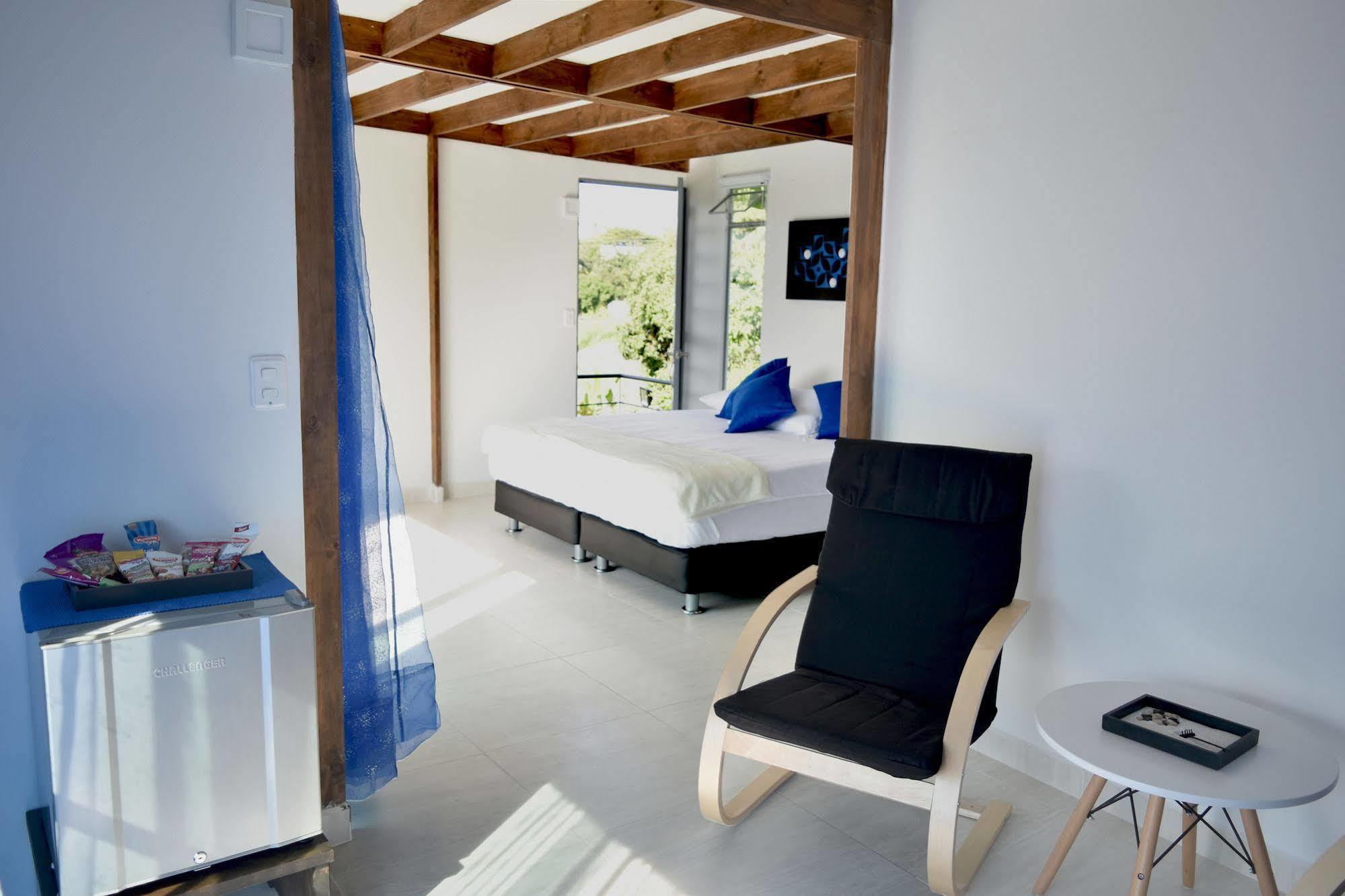 Cerritos Hotel Syvanna Wellness And Spa מראה חיצוני תמונה