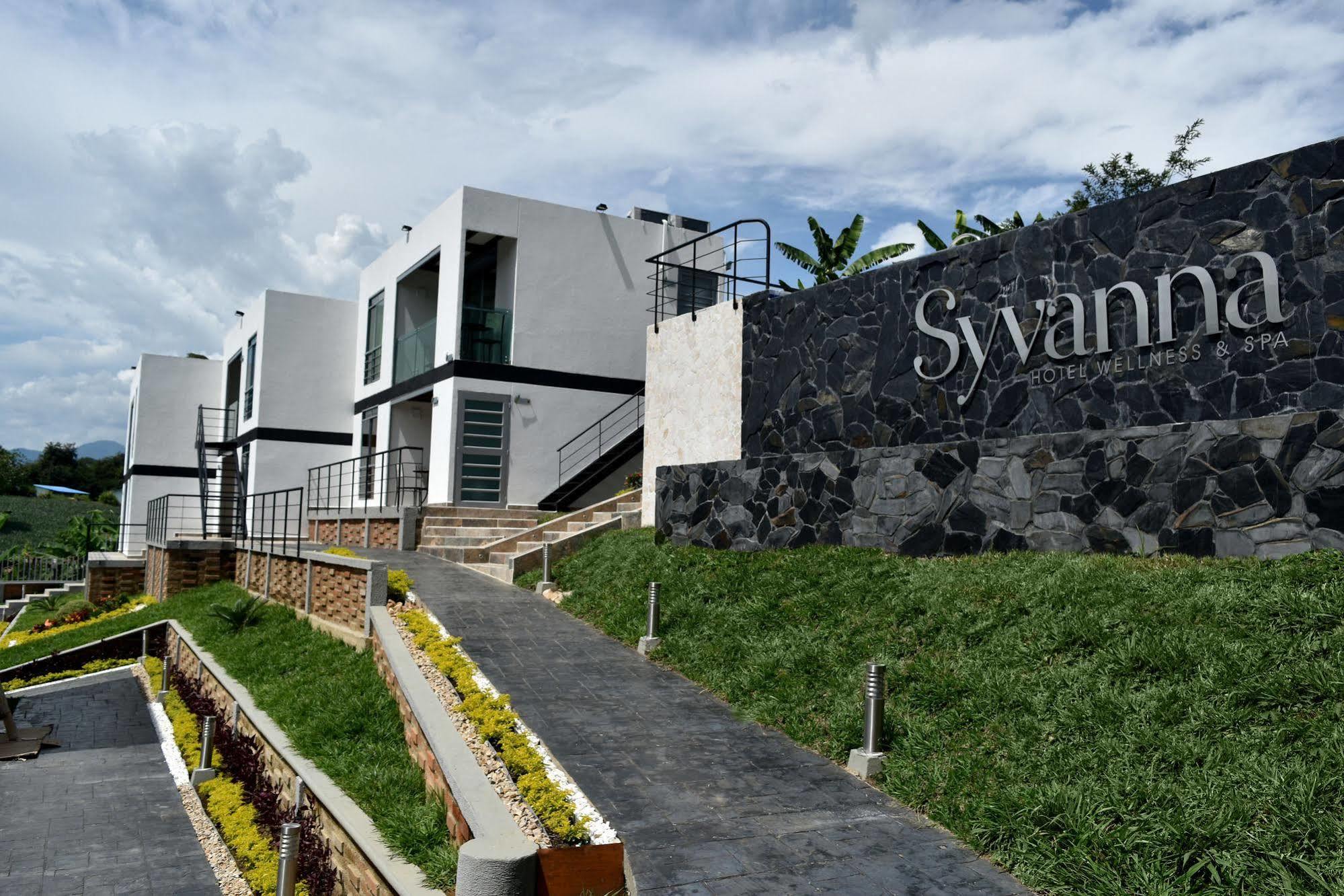 Cerritos Hotel Syvanna Wellness And Spa מראה חיצוני תמונה